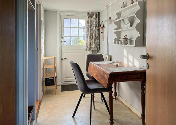 Cozy In With Kitchen Apartament Fåborg
