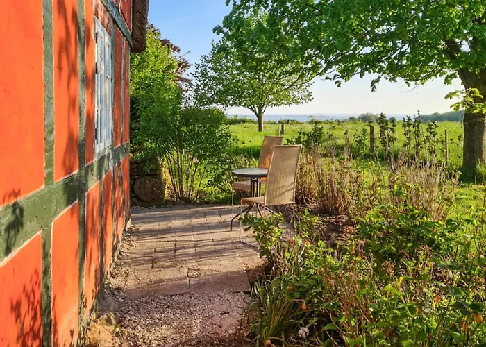 Apartament Cozy In With Kitchen Fåborg